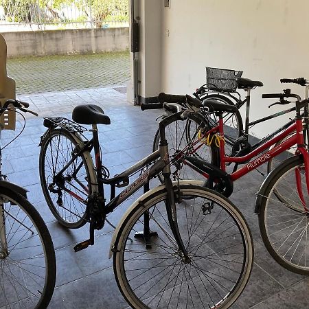 Attico Petfriendly Con Terrazzo, Via Del Borgo Apartment Montesilvano Ngoại thất bức ảnh